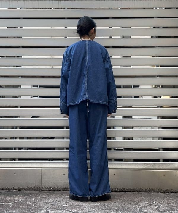 ミナミマリコさんの「BEAMS WOMEN｜ナバルボーダー ビッグ ボートネック カットソー」を使ったコーディネート