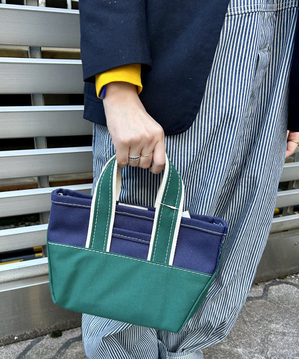ナツハさんの「BEAMS WOMEN｜L.L.Bean × BEAMS PLUS ＆ BEAMS BOY / Deep Bottom Deluxe Boat and Tote Mini」を使ったコーディネート