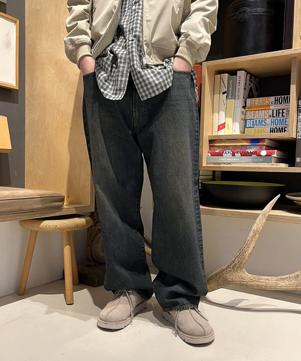 平柳 楓馬さんの「BEAMS WOMEN｜BEAMS / ワイドフィット デニムパンツ」を使ったコーディネート