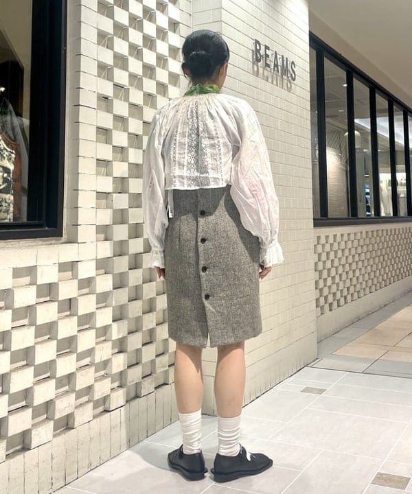 笠井 祐希さんの「BEAMS WOMEN｜BEAMS BOY / ミリタリー リブ ロングソックス」を使ったコーディネート