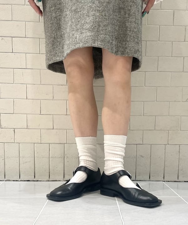 笠井 祐希さんの「BEAMS WOMEN｜BEAMS BOY / ミリタリー リブ ロングソックス」を使ったコーディネート
