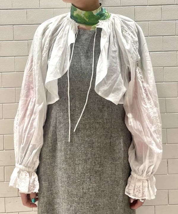 笠井 祐希さんの「BEAMS WOMEN｜BEAMS BOY / ミリタリー リブ ロングソックス」を使ったコーディネート