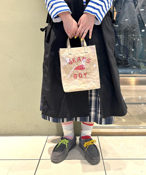 Kyooka Sayakaさんの「BEAMS WOMEN｜ナバルボーダー ビッグ ボートネック カットソー」を使ったコーディネート