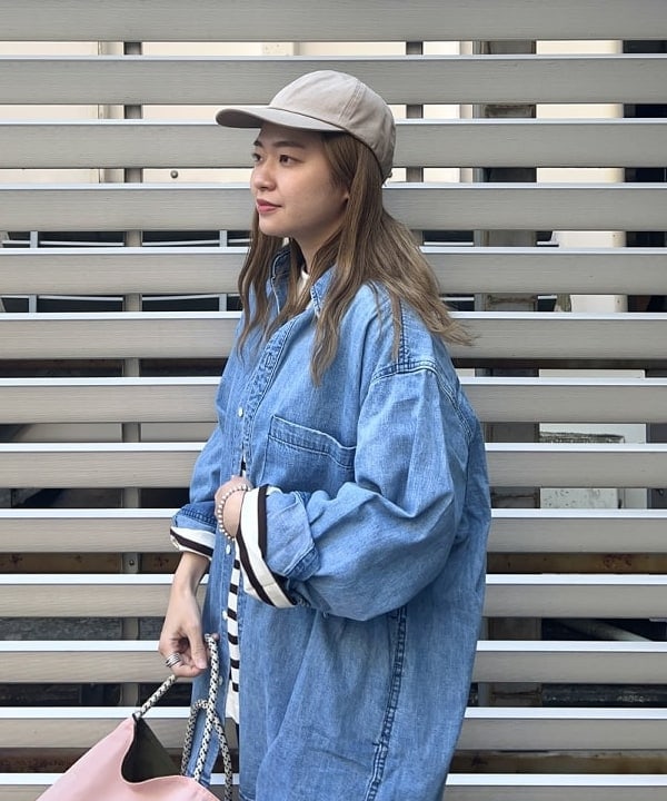 千田 静香さんの「BEAMS WOMEN｜upper hights / 別注  IVY ベースボール キャップ」を使ったコーディネート