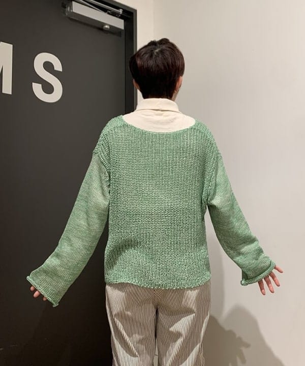 矢野(青木)優香さんの「BEAMS WOMEN｜CLARKS ORIGINALS / Desert Boot」を使ったコーディネート
