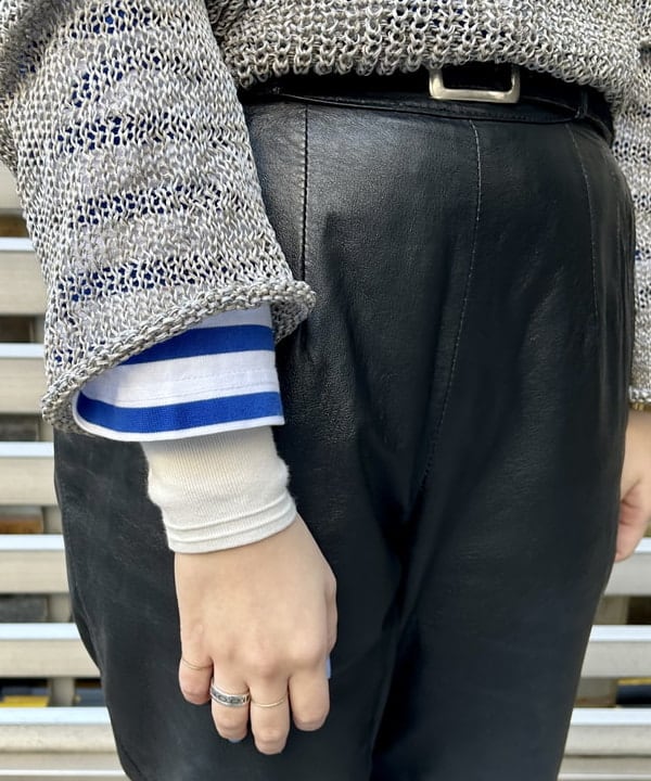 ナツハさんの「BEAMS WOMEN｜ナバルボーダー ビッグ ボートネック カットソー」を使ったコーディネート