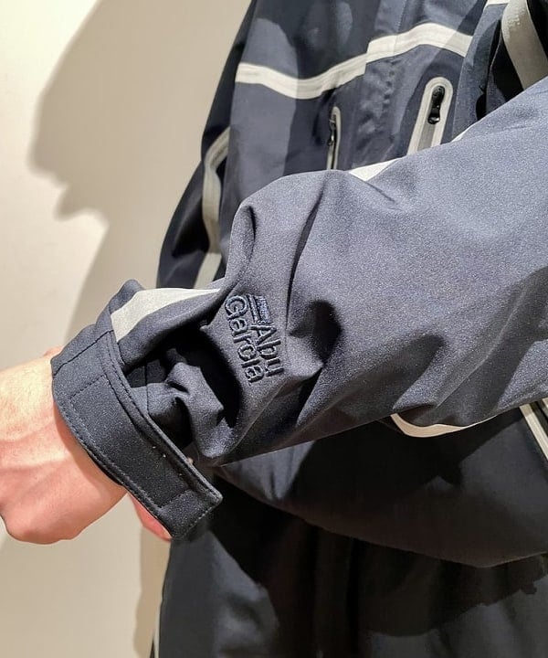 佐藤 大斗さんの「BEAMS WOMEN｜Abu Garcia × BEAMS / 別注 Soft Shell Jakcet」を使ったコーディネート