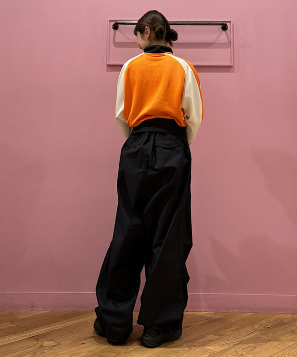 佐々木 南美さんの「BEAMS WOMEN｜BEAMS BOY / US ARMY オーバー パンツ」を使ったコーディネート