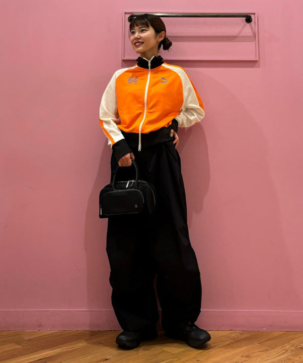 佐々木 南美さんの「BEAMS WOMEN｜BEAMS BOY / US ARMY オーバー パンツ」を使ったコーディネート