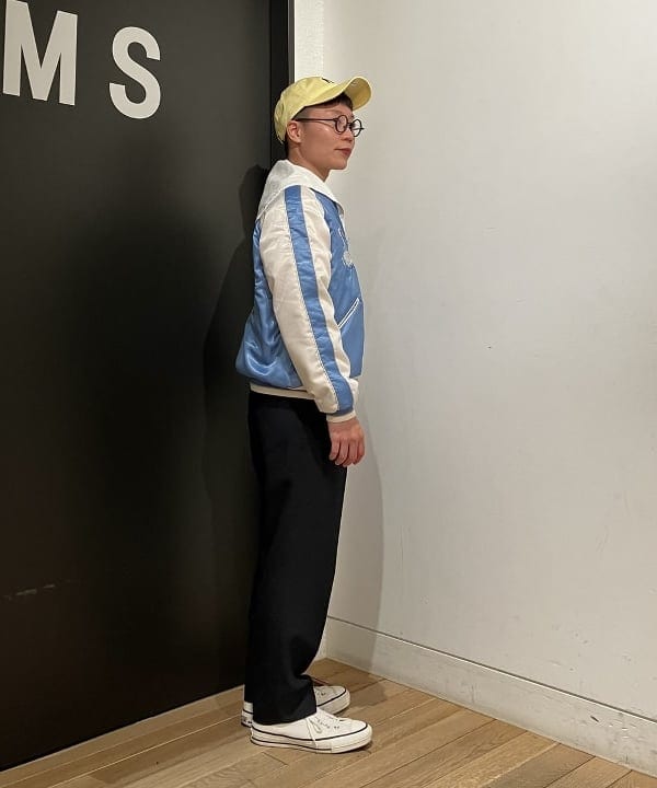 土田 達也さんの「BEAMS WOMEN｜BEAMS BOY / ポリエステル ウール シンチ バック スラックス」を使ったコーディネート