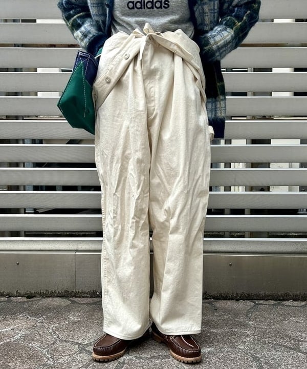 ナツハさんの「BEAMS WOMEN｜L.L.Bean × BEAMS PLUS ＆ BEAMS BOY / Deep Bottom Deluxe Boat and Tote Mini」を使ったコーディネート