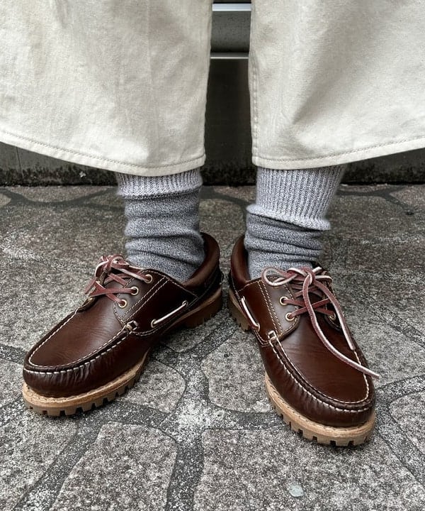 ナツハさんの「BEAMS WOMEN｜L.L.Bean × BEAMS PLUS ＆ BEAMS BOY / Deep Bottom Deluxe Boat and Tote Mini」を使ったコーディネート