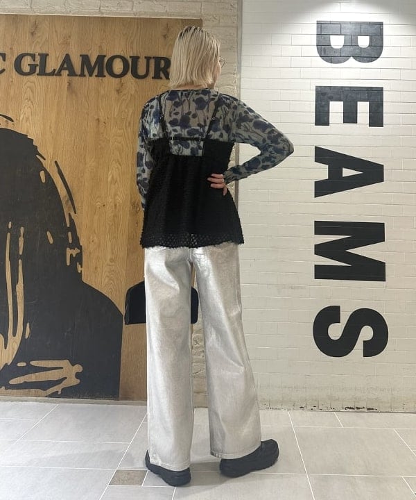 Nagumo Yukiさんの「BEAMS WOMEN｜Ray BEAMS / 箔プリント デニムパンツ」を使ったコーディネート