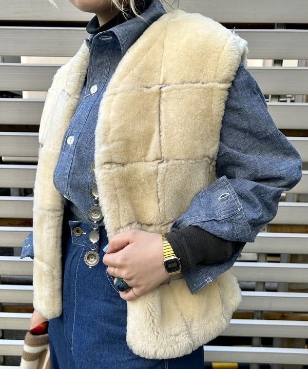 ナツハさんの「BEAMS WOMEN｜【別注】BUZZ RICKSON'S / シャンブレー ロングスリーブ シャツ」を使ったコーディネート