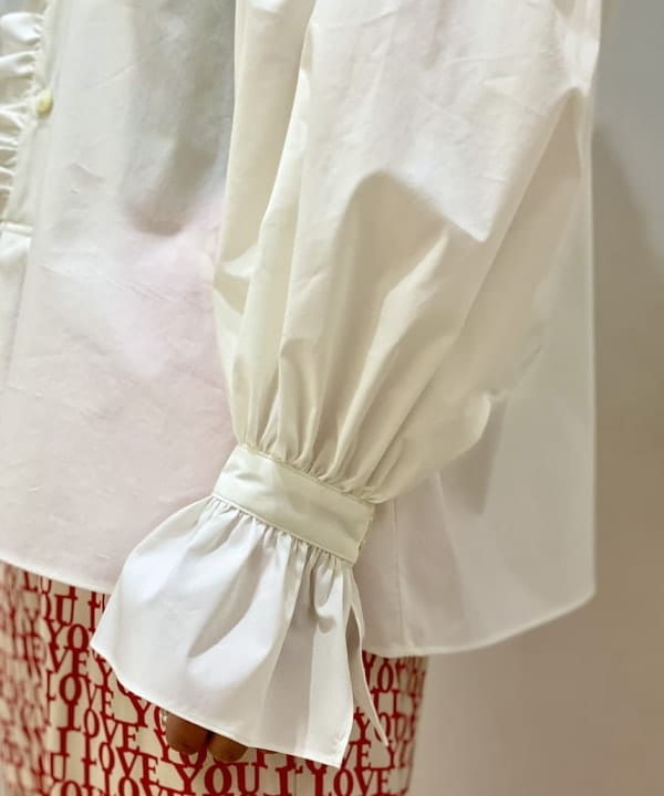 鈴木 悠里さんの「BEAMS WOMEN｜」を使ったコーディネート