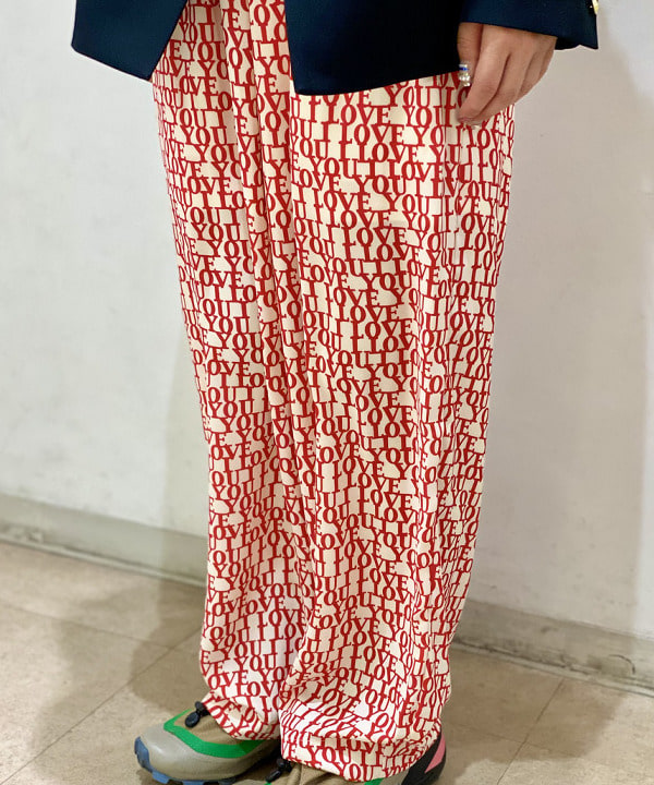 鈴木 悠里さんの「BEAMS WOMEN｜」を使ったコーディネート