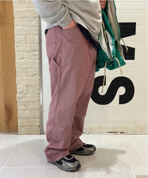 佐々木 優さんの「BEAMS WOMEN｜BEAMS PLUS / 2.5レイヤー ナイロン タッサー マウンテンパーカー」を使ったコーディネート