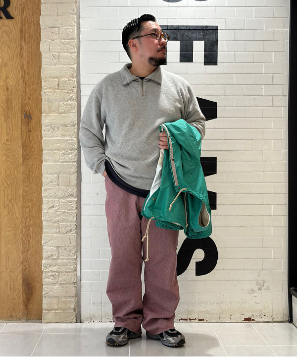 佐々木 優さんの「BEAMS WOMEN｜BEAMS PLUS / 2.5レイヤー ナイロン タッサー マウンテンパーカー」を使ったコーディネート