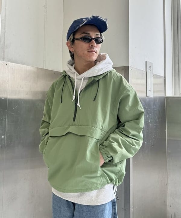 Ryohei Takataさんの「BEAMS WOMEN｜BEAMS / ナイロン アノラックパーカー」を使ったコーディネート