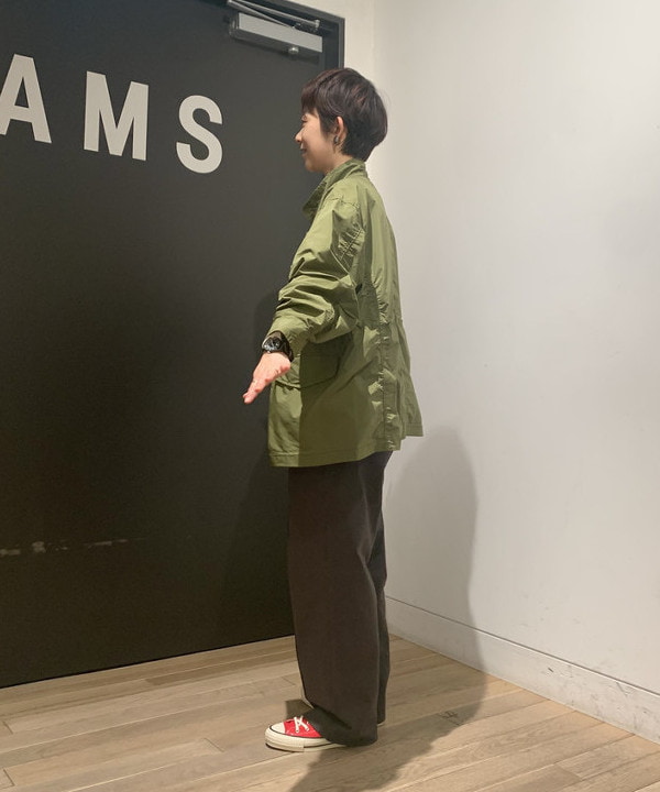 矢野(青木)優香さんの「BEAMS WOMEN｜BEAMS BOY / ショート スクエアネック ベスト」を使ったコーディネート
