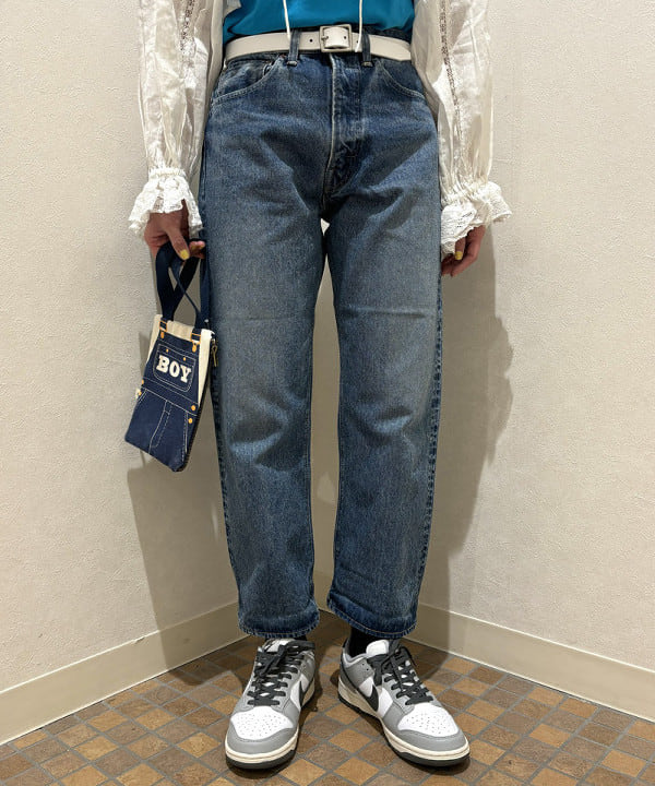 葵さんの「BEAMS WOMEN｜BEAMS BOY / オーバーオール プリントポーチ」を使ったコーディネート