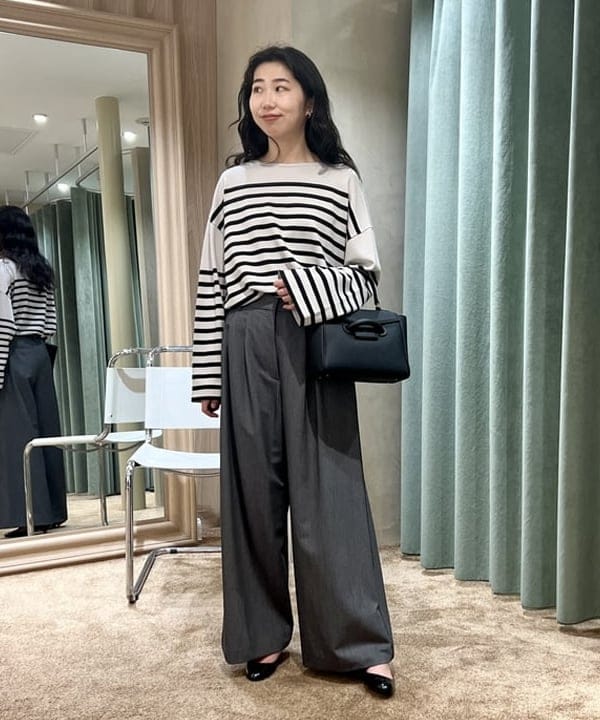 中丸　栞さんの「BEAMS WOMEN｜」を使ったコーディネート