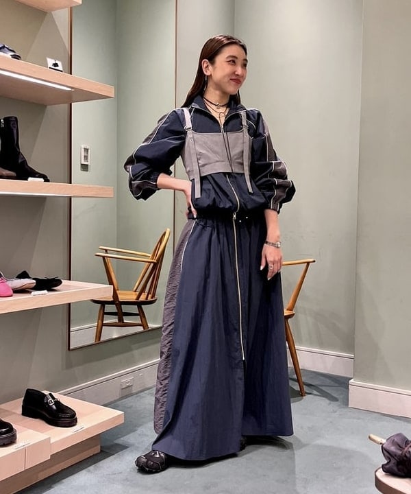 ちりこさんの「BEAMS WOMEN｜Ray BEAMS / ベルテッド ビスチェ」を使ったコーディネート