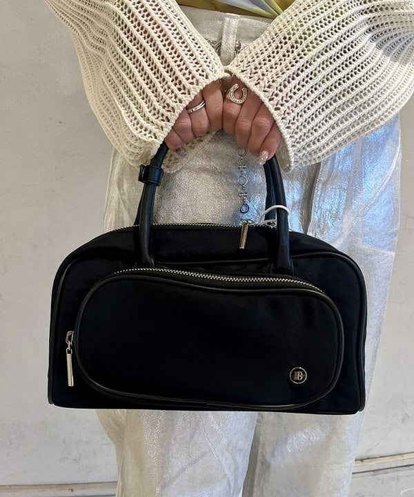 ちりこさんの「BEAMS WOMEN｜Ray BEAMS / グラデーション プリント Tシャツ」を使ったコーディネート