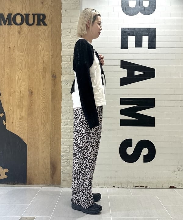 Nagumo Yukiさんの「BEAMS WOMEN｜リンクル バッグ」を使ったコーディネート