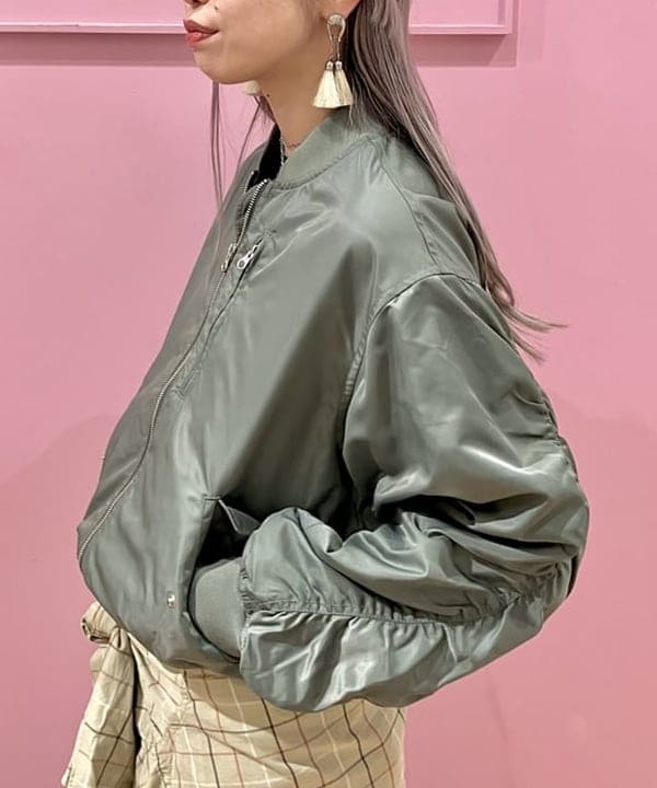 椎葉 未琴さんの「BEAMS WOMEN｜Dr.Martens / AUDRICK」を使ったコーディネート