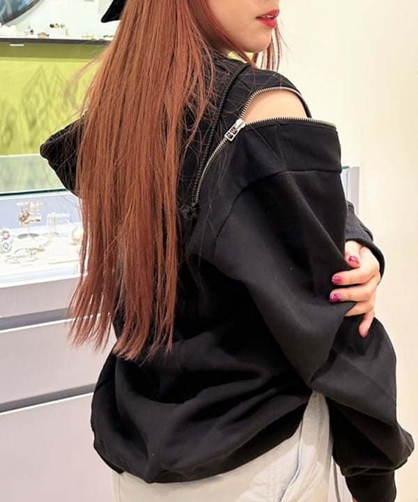 オカベ　アヤカさんの「BEAMS WOMEN｜」を使ったコーディネート