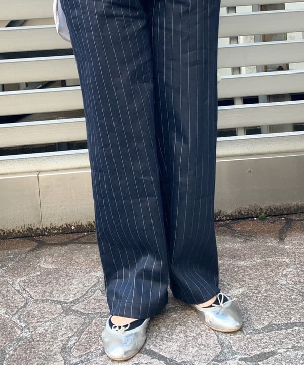 藤井 裕実子さんの「BEAMS WOMEN｜【別注】NOMADIS / SAC2 W リバーシブル ロゴトートバッグ」を使ったコーディネート