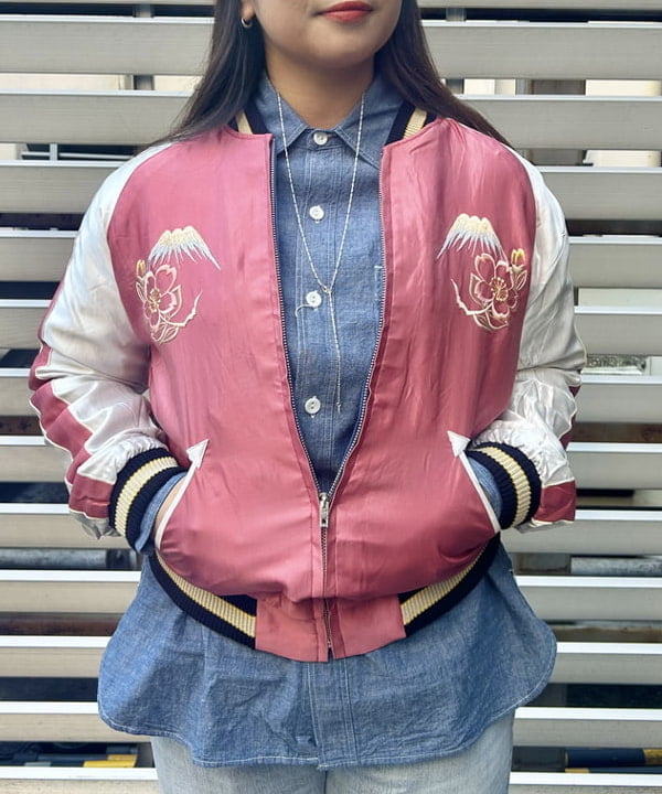 おとむさんの「BEAMS WOMEN｜【別注】BUZZ RICKSON'S / シャンブレー ロングスリーブ シャツ」を使ったコーディネート