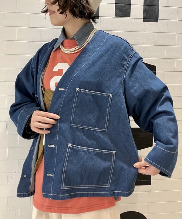 小原 もこさんの「BEAMS WOMEN｜【別注】BUZZ RICKSON'S / シャンブレー ロングスリーブ シャツ」を使ったコーディネート