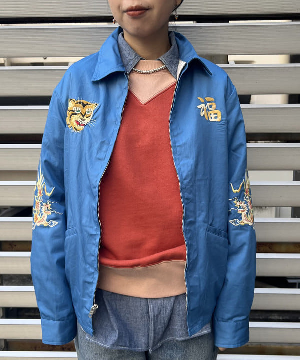 ミナミマリコさんの「BEAMS WOMEN｜【別注】BUZZ RICKSON'S / シャンブレー ロングスリーブ シャツ」を使ったコーディネート