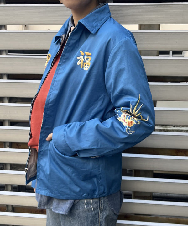 ミナミマリコさんの「BEAMS WOMEN｜【別注】BUZZ RICKSON'S / シャンブレー ロングスリーブ シャツ」を使ったコーディネート