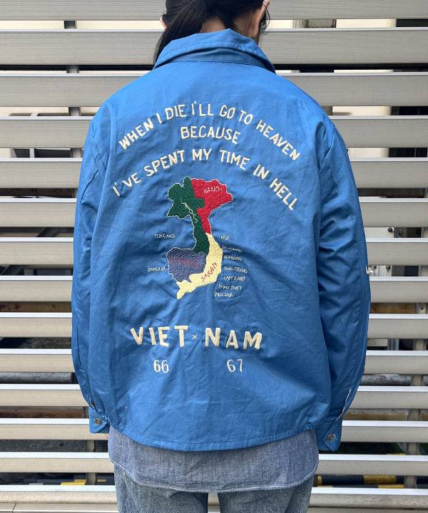 ミナミマリコさんの「BEAMS WOMEN｜【別注】BUZZ RICKSON'S / シャンブレー ロングスリーブ シャツ」を使ったコーディネート