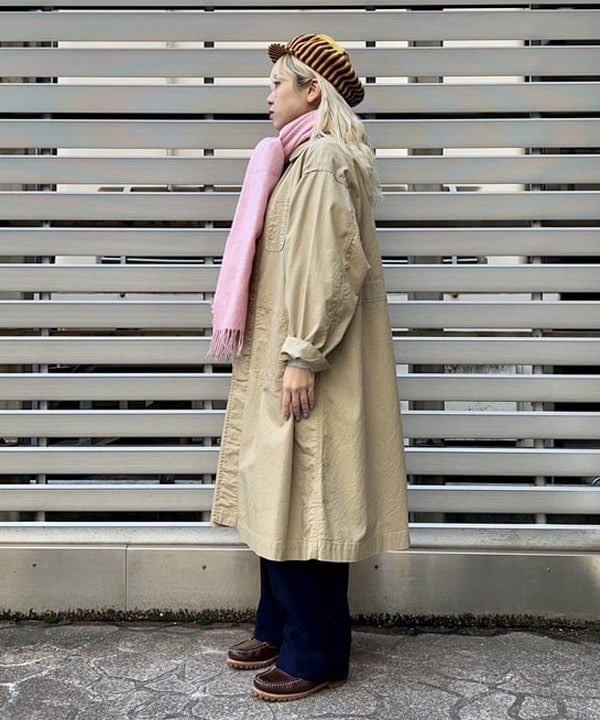 ナツハさんの「BEAMS WOMEN｜【別注】BUZZ RICKSON'S / シャンブレー ロングスリーブ シャツ」を使ったコーディネート