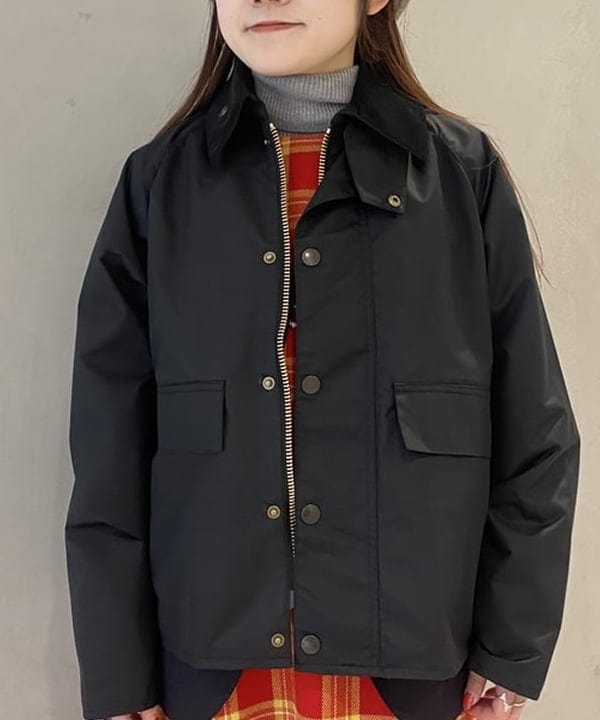 木村 海侑さんの「BEAMS WOMEN｜BEAMS BOY / 樹脂 パール ロング ネックレス」を使ったコーディネート