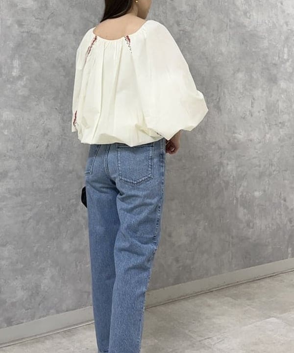 関 桂子さんの「BEAMS WOMEN｜upper hights / THE MISS デニムパンツ」を使ったコーディネート
