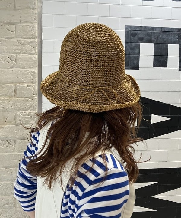 モモさんの「BEAMS WOMEN｜BEAMS BOY / Uネック ビッグ プルオーバー」を使ったコーディネート