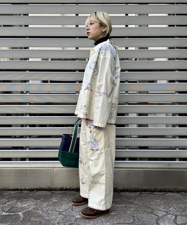 ナツハさんの「BEAMS WOMEN｜L.L.Bean / Deep Bottom Deluxe Boat and Tote S」を使ったコーディネート