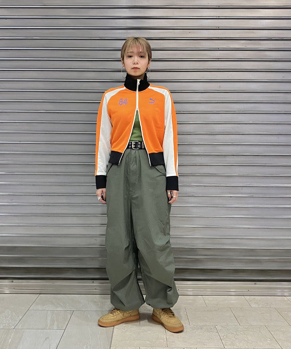 シマダリツコさんの「BEAMS WOMEN｜リンクル バッグ」を使ったコーディネート
