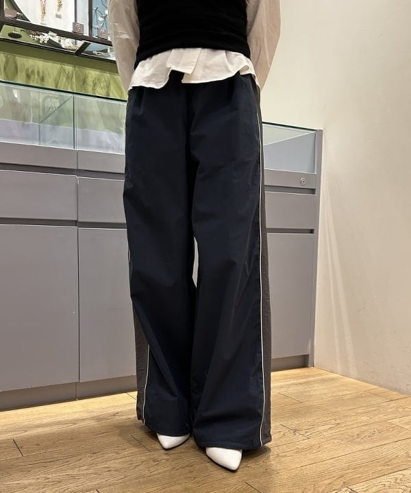 ayaneさんの「BEAMS WOMEN｜Ray BEAMS / ポインテッド ベルト ミュール」を使ったコーディネート