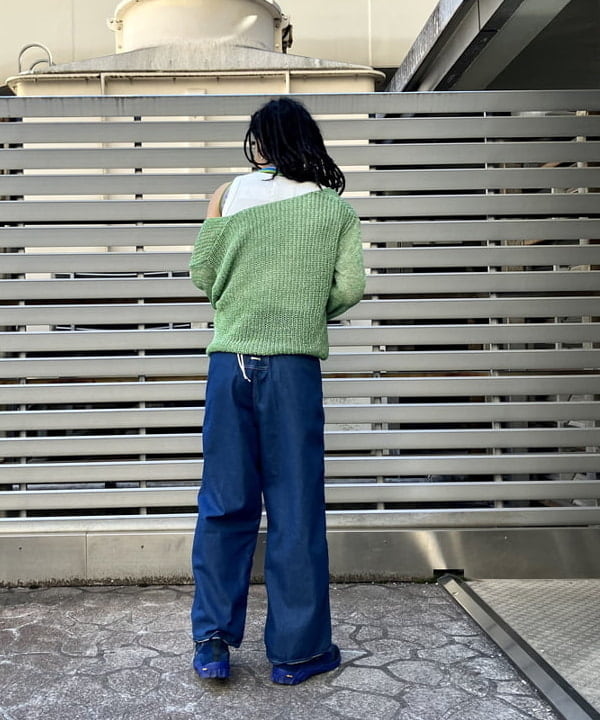 森 凌真さんの「BEAMS WOMEN｜BEAMS BOY / Uネック ビッグ プルオーバー」を使ったコーディネート