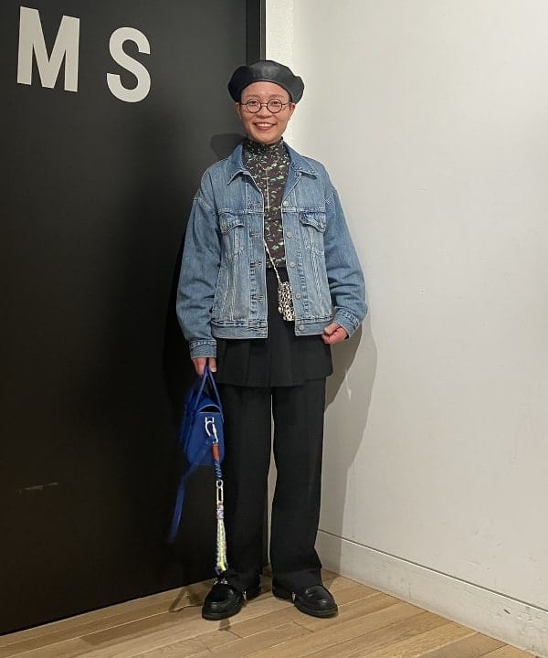 土田 達也さんの「BEAMS WOMEN｜Ray BEAMS / ペーパー クリップ チェーン ネックレス」を使ったコーディネート