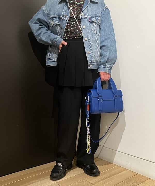 土田 達也さんの「BEAMS WOMEN｜Ray BEAMS / ペーパー クリップ チェーン ネックレス」を使ったコーディネート