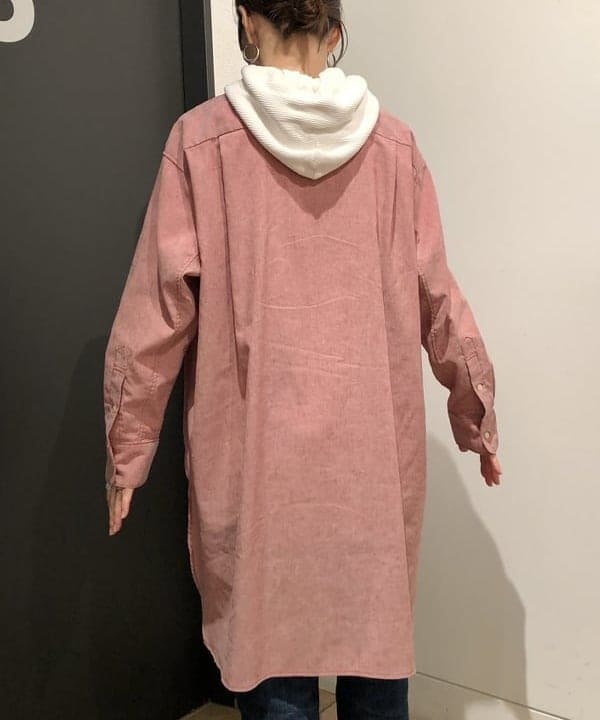 おはぎ(萩原)さんの「BEAMS WOMEN｜CLARKS ORIGINALS / Wallabee Boot GTX 23SS」を使ったコーディネート