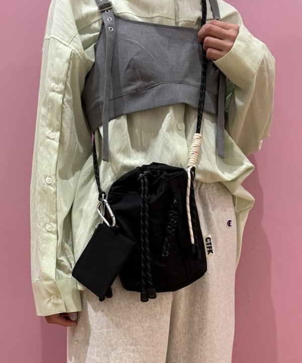 佐々木 南美さんの「BEAMS WOMEN｜Ray BEAMS / ベルテッド ビスチェ」を使ったコーディネート