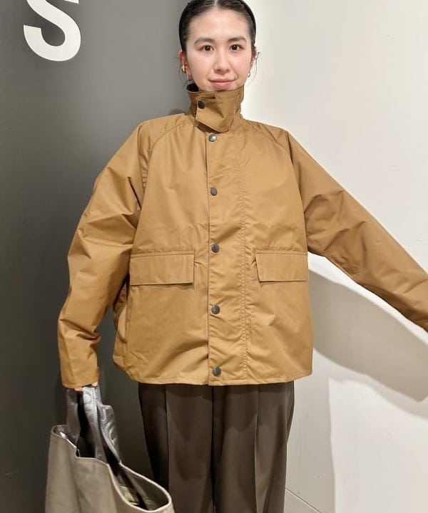 佐藤 美樹さんの「BEAMS WOMEN｜les bon bon / ヴィクトリア ネックレス ゴールド」を使ったコーディネート